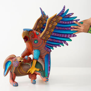 Alebrije - Águila cazadora de conejos - Guuze' - Arte Huichol - Marakame