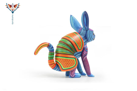 Alebrije - Conejo Armadillo - Arte Huichol - Marakame