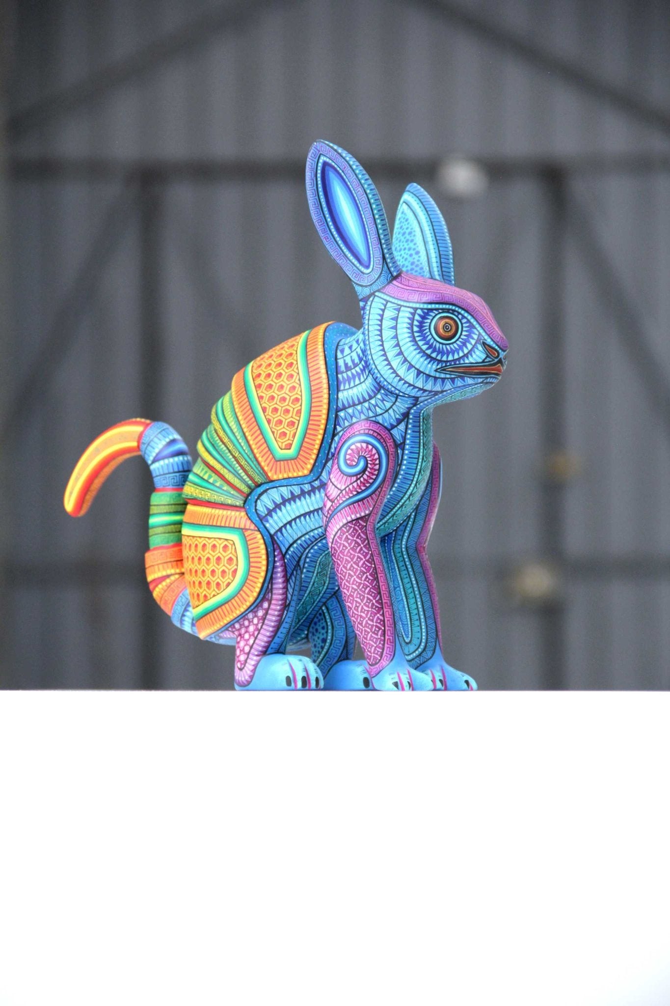 Alebrije - Conejo Armadillo - Arte Huichol - Marakame