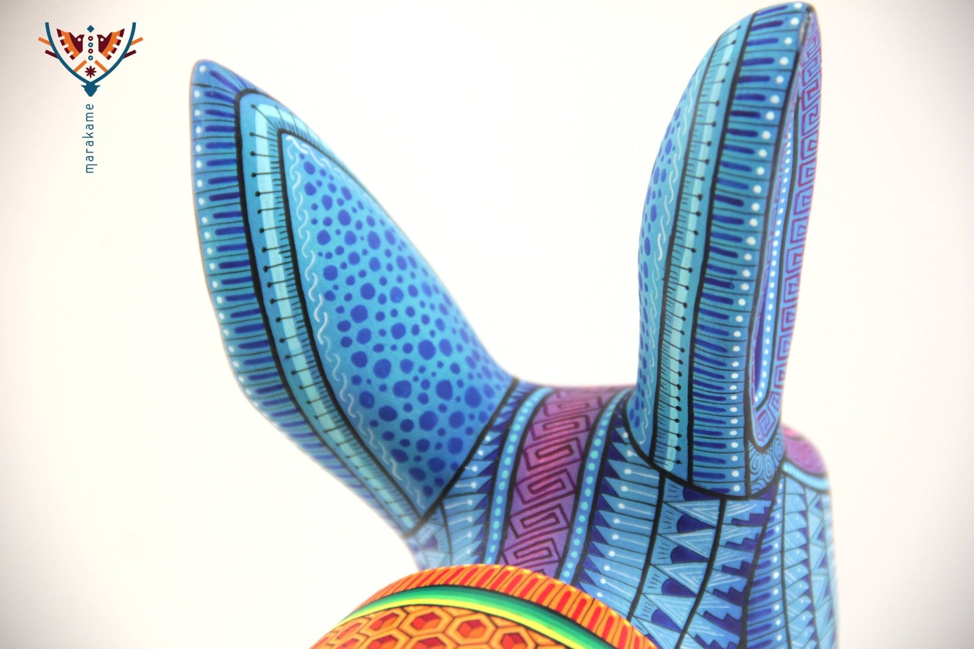 Alebrije - Conejo Armadillo - Arte Huichol - Marakame