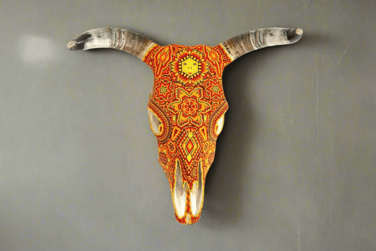 Cráneo de vaca Arte Huichol - Tau Tatewari - Arte Huichol - Marakame