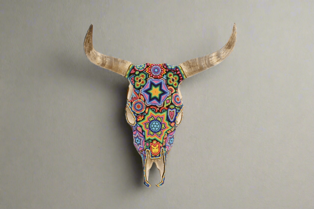 Cráneo de vaca Arte Huichol - Xurawe temai - Arte Huichol - Marakame