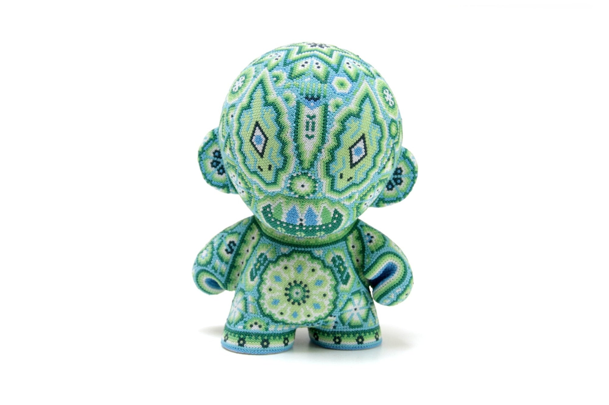 Escultura Arte Huichol - Munny Edición Especial 7'' - Hikuri - Arte Huichol - Marakame