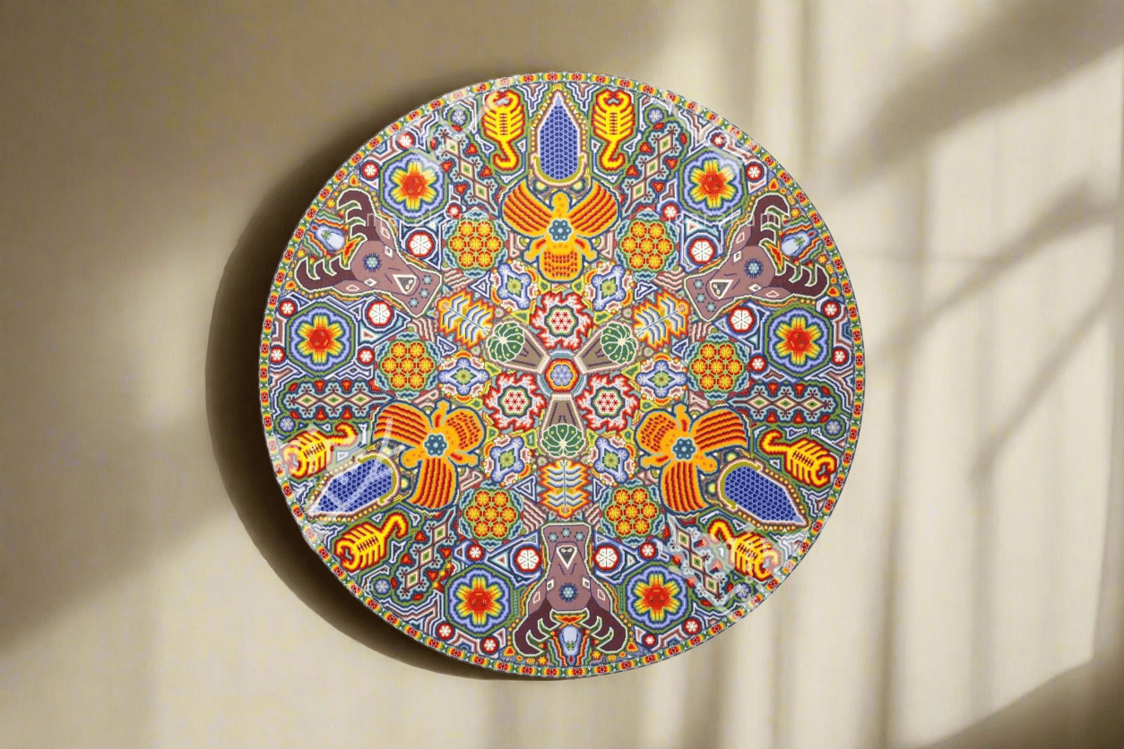 Nierika de Chaquira Círculo Huichol - Kauyumarie - 120 cm. - Arte Huichol - Marakame