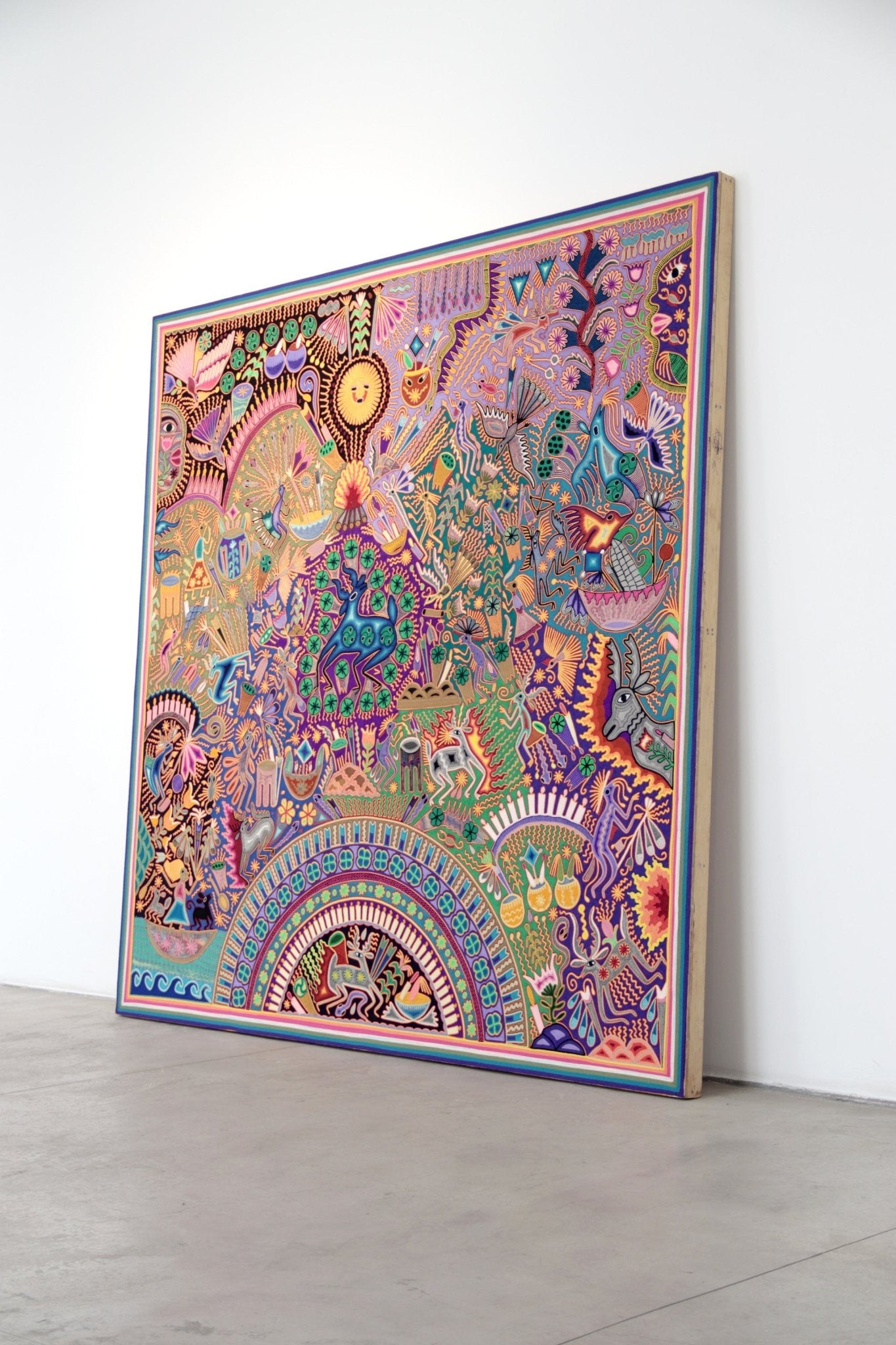 Nierika de Estambre Cuadro Huichol - Tamatsi Kauyumarie - 200 x 200 cm. - Arte Huichol - Marakame